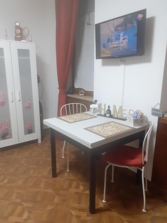 La Petite Maison トリノ エクステリア 写真